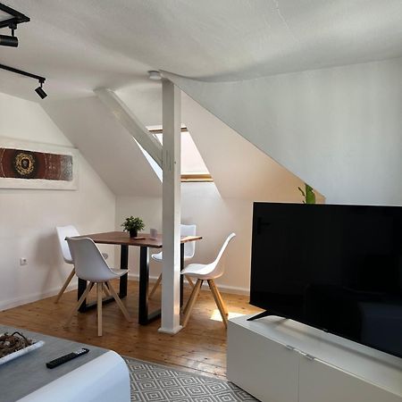 Schoenes City-Apartment Mit 2 Schlafzimmer, Parkplatz, Ruhig Und Hell, D46-Dg Oldenburg Luaran gambar