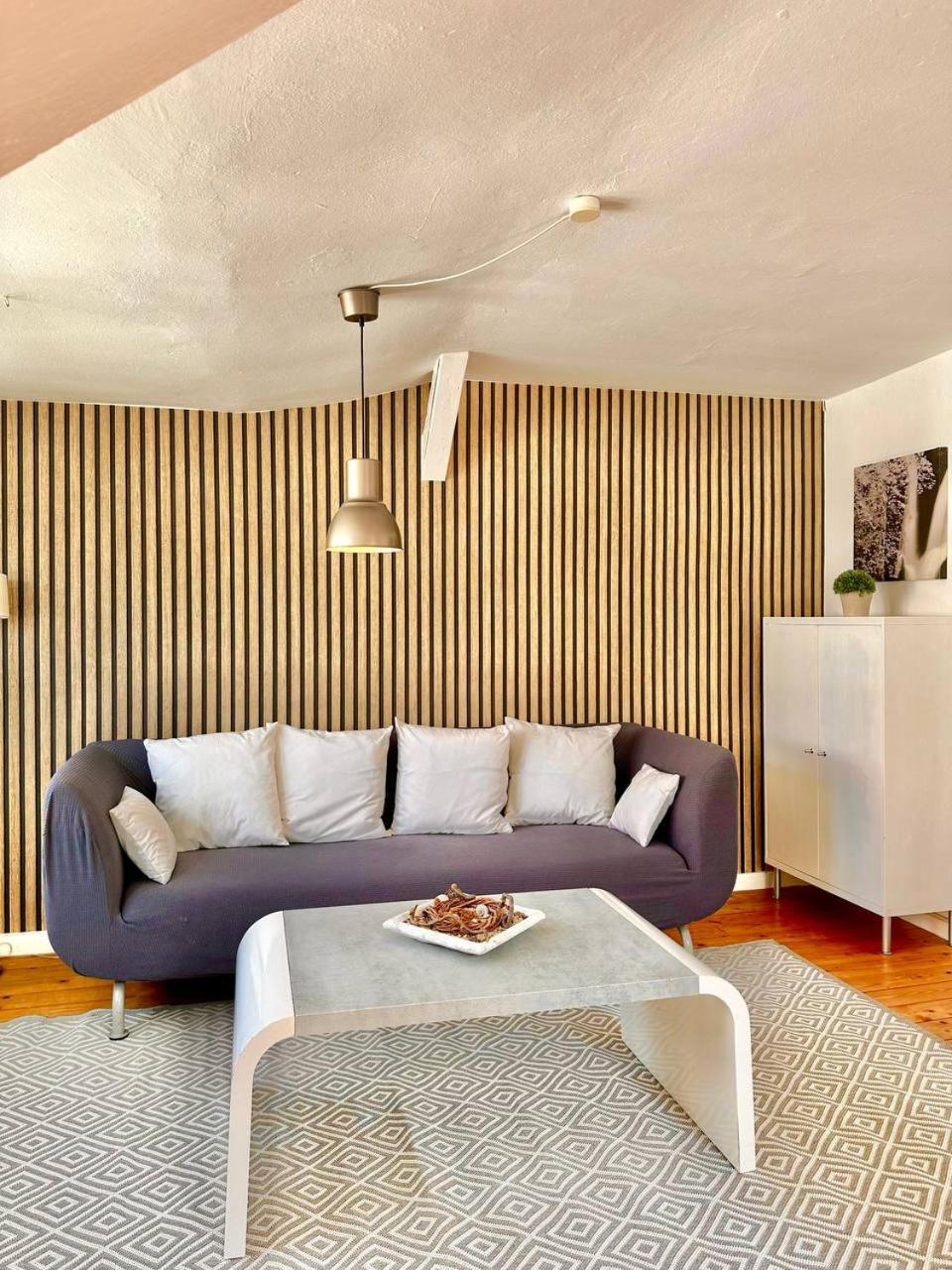 Schoenes City-Apartment Mit 2 Schlafzimmer, Parkplatz, Ruhig Und Hell, D46-Dg Oldenburg Luaran gambar