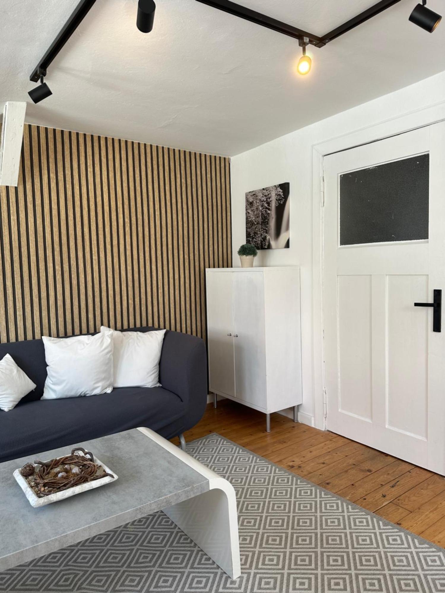 Schoenes City-Apartment Mit 2 Schlafzimmer, Parkplatz, Ruhig Und Hell, D46-Dg Oldenburg Luaran gambar